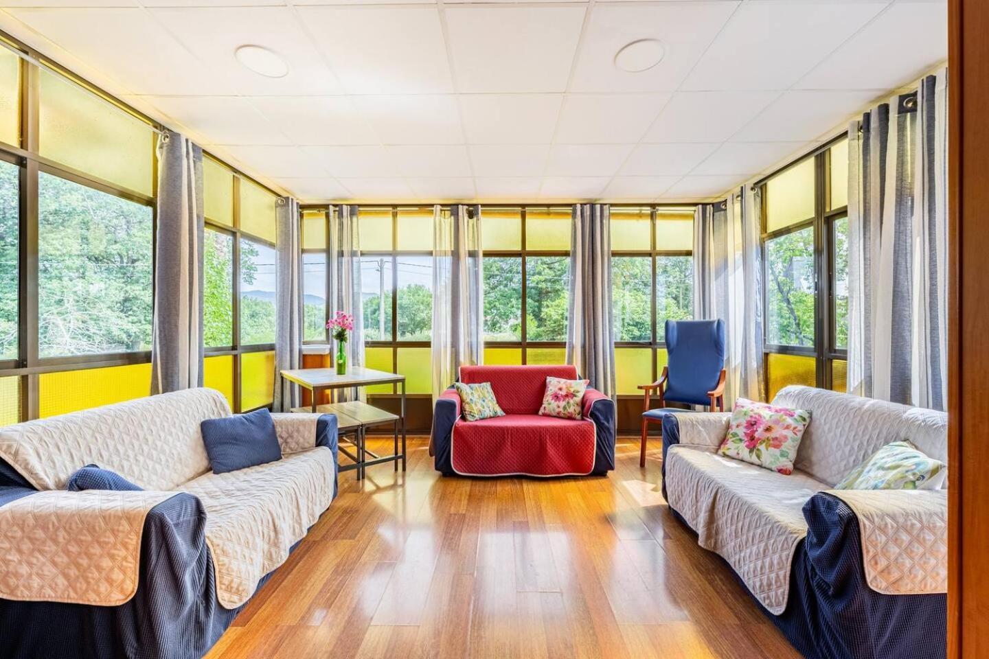 Family House Gijon别墅 外观 照片