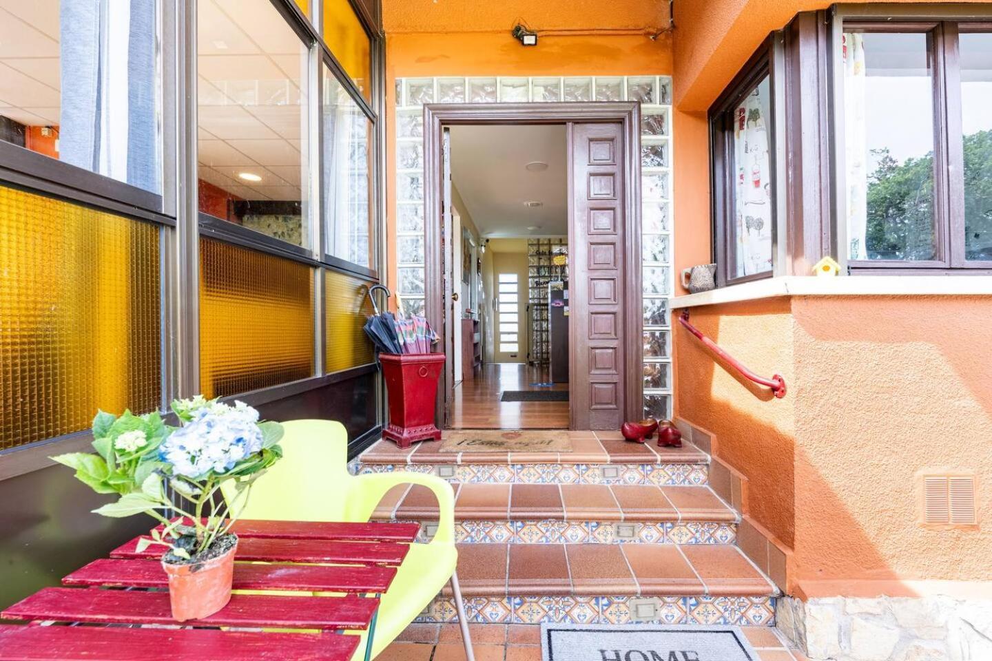 Family House Gijon别墅 外观 照片