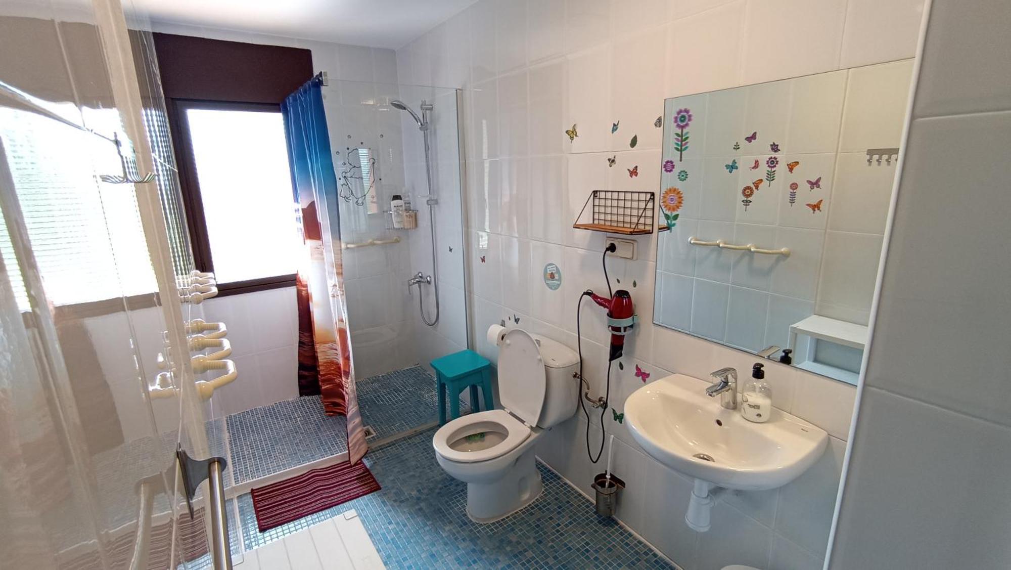 Family House Gijon别墅 外观 照片